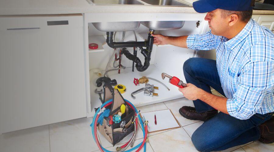 Local tankless water heater installation in Herndon, WV